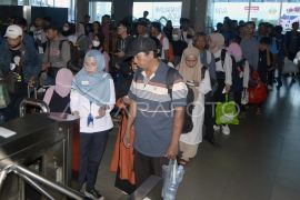 Praktisi sampaikan cara hadapi keluhan kesehatan