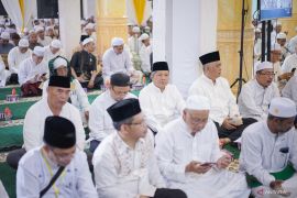 Sekwan Kalsel sediakan makanan gratis buat jamaah Haul Datu Kulampaian