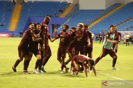 PSM comeback, sikat PSIS 3-1