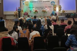 Pemkot Jayapura ajak generasi muda perkuat kemampuan bahasa Tobati