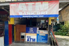 BRILink bantu masyarakat pasar permudah transaksi tarik dan setor tunai