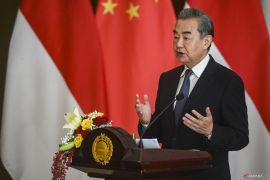 Menlu China, Jepang bertemu, berupaya stabilkan hubungan bilateral