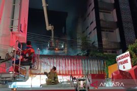 Api yang membakar ruko di Mampang Jakarta telah padam