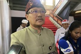 Kesbangpol Bali ajak ormas Flobamora cegah keributan warga NTT