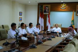 Kota Tangerang perbanyak bangun "community center"