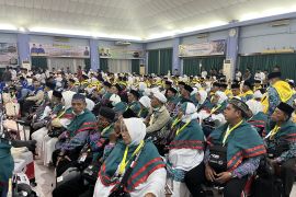 Kementerian Agama tegaskan keberangkatan haji harus gunakan visa haji
