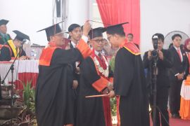 Unja luluskan 711 mahasiswa