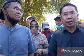 Pemkab-Sigi lakukan langkah menangani kerusakan sawah akibat banjir
