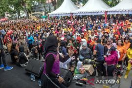 Pesta rakyat rayakan HUT Sulawesi Tengah Page 5 Small