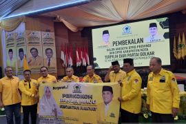 Berstatus PNS, istri Gubernur Kalsel disodorkan jadi bakal cagub