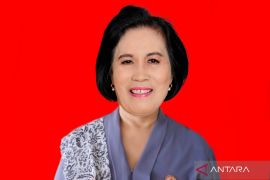 Bidan Maswaty Madjid, tokoh "Kartini Bangga Kencana" dari Sultra