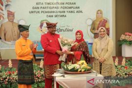 Pj Gubernur Babel tingkatkan partisipasi perempuan dalam pembangunan