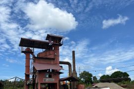 Efisien dan ramah lingkungan, PT Sadewa-PLN teken MoMsiap gunakan listrik PLN 950 KVA