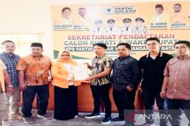 Maju di Pilkada Madina, Atika daftar di Partai Golkar