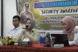 Diskominfo HSS sosialisasikan keamanan informasi dan perlindungan data