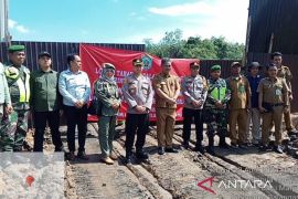 Pemkab Balangan pasang spanduk larangan pemanfaatan aset di lahan pemerintah