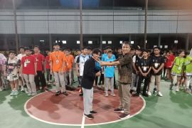 "Invitation Basketball" FISIP Unej jaring bibit atlet muda di Jatim
