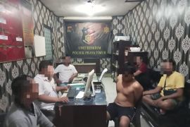 Polisi ringkus pelaku jambret ponsel resahkan warga di Lombok Tengah