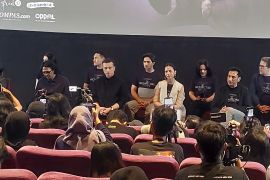 Nicholas Saputra dan Putri Marino cerita pengalaman syuting film TAOL