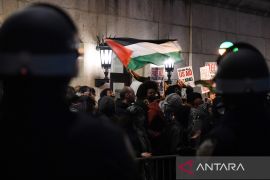 Polisi New York tangkap ratusan demonstran pro-Palestina