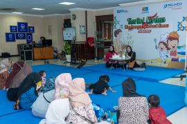 TPS gelar penyuluhan hingga pemeriksaan bayi peringati Hari Kartini