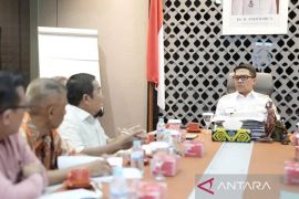 Pemkot Samarinda bangun booster tangani air bersih  warga mugirejo