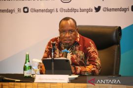 Wempi Wetipo dorong percepatan sarpras pemerintahan empat DOB Papua