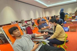 Antusias demi kemanusiaan, warga Riau Kompleks donorkan 1.071 kantong darah