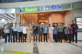 Bank Sulselbar menghadirkan aplikasi Agangku permudah pembayaran pajak