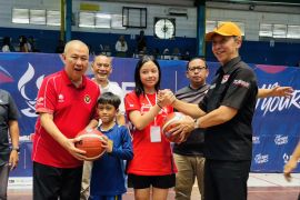 Klub basket se-Indonesia bertanding di Glory Cup Vol 2