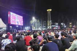 Bupati Kukar gelar Nobar Timnas U-23 melalui  Videotron