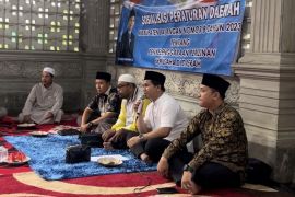 Legislator Balangan sosialisasikan Perda perizinan berusaha