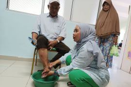 Perawatan kaki pada penderita Diabetes