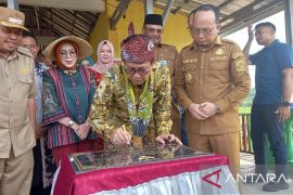 Mendes PDTT resmikan Wisata Sawah Desa Namang