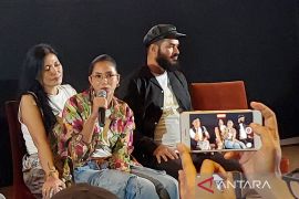 Tantangan Aghniny Haque perankan dua karakter berbeda di film terbaru