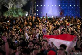 Satpol PP: Nobar Timnas Indonesia di Balai Kota Surabaya kondusif