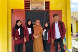 105 mahasiswa UNG lakukan pengenalan lapangan persekolahan