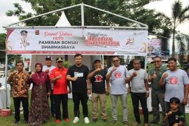 50 stand pameran pembangunan meriahkan HUT Dharmasraya ke-20