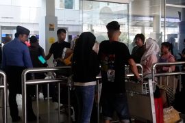 Puncak arus berlalu, pemudik di Bandara Depati Amir mulai menurun