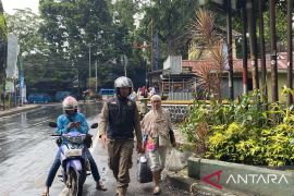 Pemkot Bogor telusuri keluarga pengemis viral yang ditertibkan Dinsos