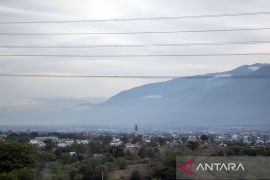 Dampak erupsi Gunung Ruang di Palu Page 2 Small