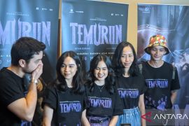 Pemeran film "Temurun" garap praktik baca skrip di rumah sutradara