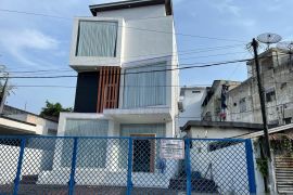 KPK sita rumah Bupati Labuhanbatu nonaktif Erik Adtrada Ritonga