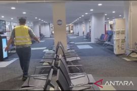 Penutupan Bandara Samrat Manado diperpanjang hingga sore hari ini