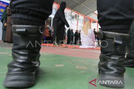 Pasutri penyedia rumah untuk mesum dicambuk 53 kali di Lapas Meulaboh
