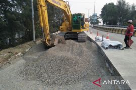 2 gerbang tol ruas Jakarta-Cikampek diperbaiki
