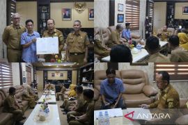 Pemkab Bangka Tengah promosikan daerah lewat air minum dalam kemasan