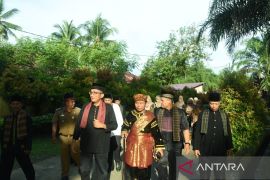 SMPN 28 Korong Gadang Peragakan "Babako Babaki", Hendri Septa : Lestarikanlah Bahasa Daerah