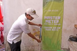 Pemkot Surabaya dan PDAM sediakan air bersih melalui "master meter"
