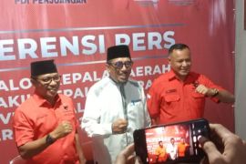 Kembalikan formulir [endaftaran  ke PDI-P, Sultan Tidore maju di Pilkada Malut